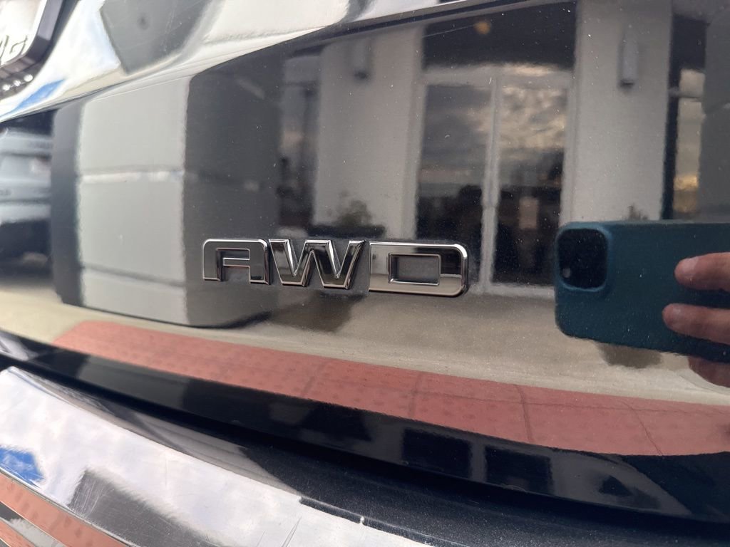 Used 2020 GMC Terrain SLT w/ Preferred Package image 11