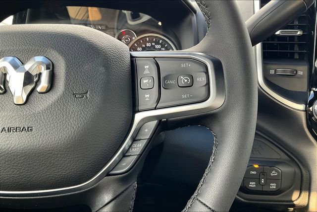 New 2025 RAM 2500 Big Horn AWD/4WD image 15