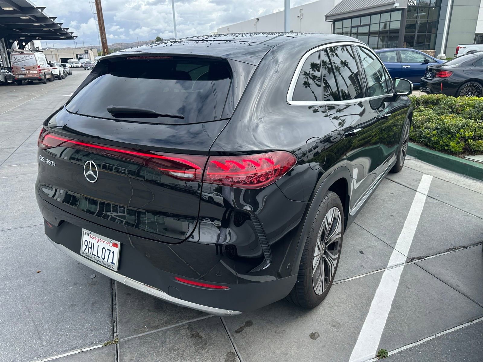 Used 2023 Mercedes-Benz EQE 350+ SUV image 2