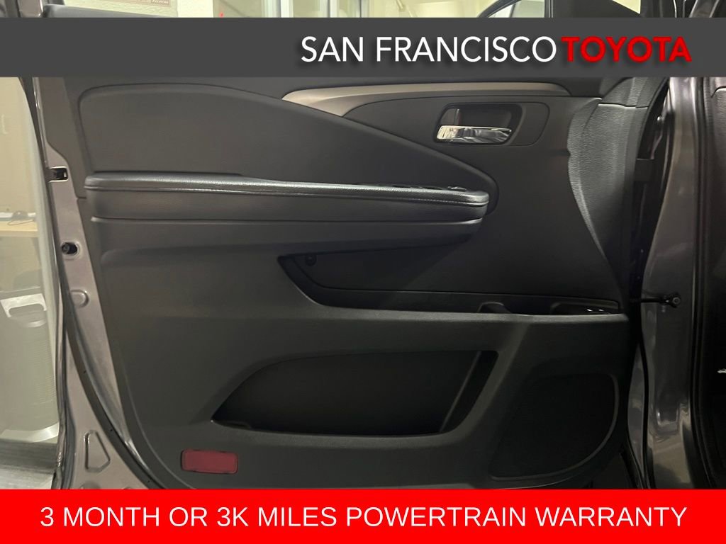 Used 2017 Honda Pilot EX-L image 37