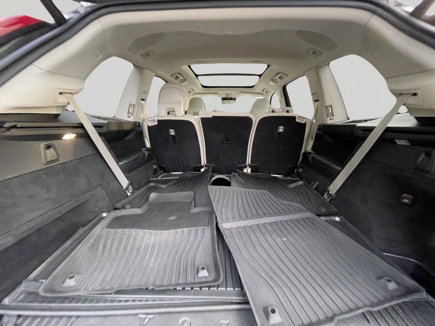 Used 2018 Volvo XC90 T6 Inscription w/ Convenience Package AWD/4WD image 10