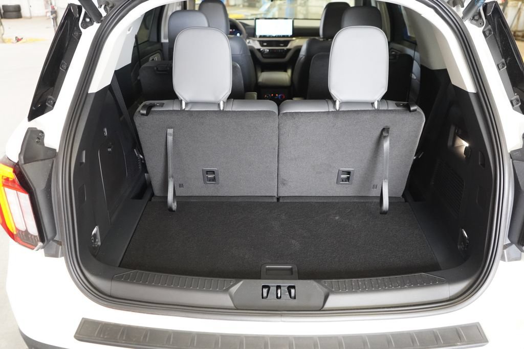 New 2026 Ford Explorer Active w/ Active Comfort Package AWD/4WD image 27