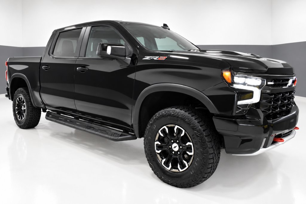 Used 2023 Chevrolet Silverado 1500 ZR2 w/ Technology Package AWD/4WD image 7