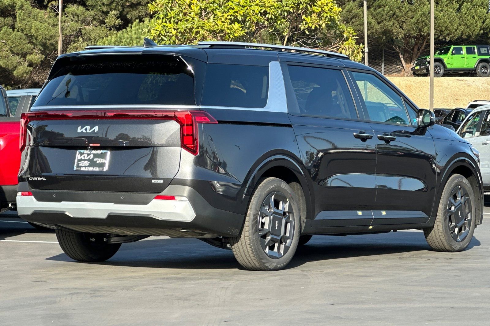 New 2026 Kia Carnival EX image 4