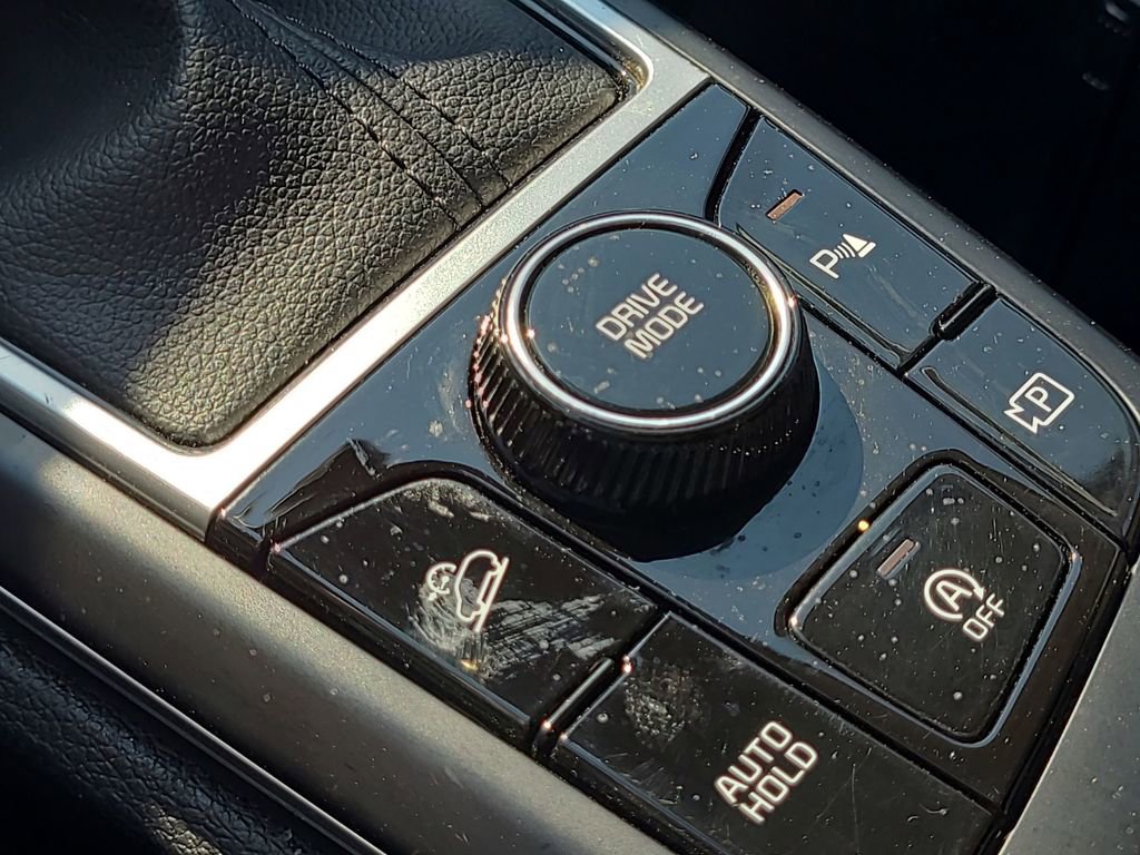 Used 2025 Kia Sportage LX FWD image 36