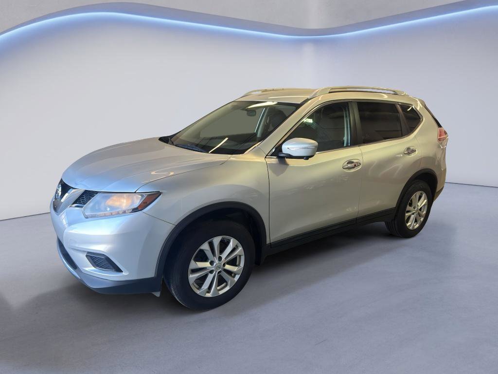 Used 2015 Nissan Rogue SV w/ SV Premium Package image 3
