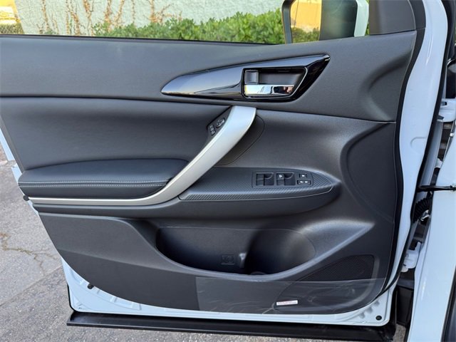 New 2026 Mitsubishi Eclipse Cross SE image 11