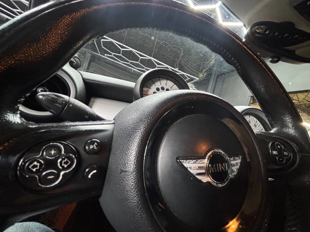 Used 2011 MINI Cooper Clubman image 12