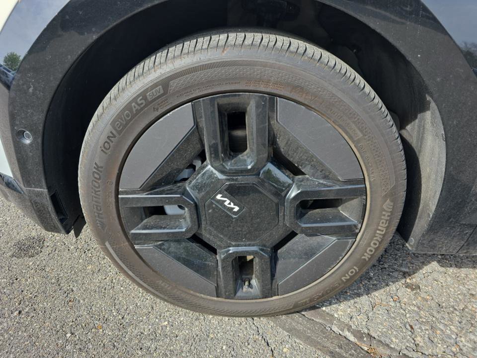 Certified 2024 Kia EV9 GT-Line AWD/4WD image 9