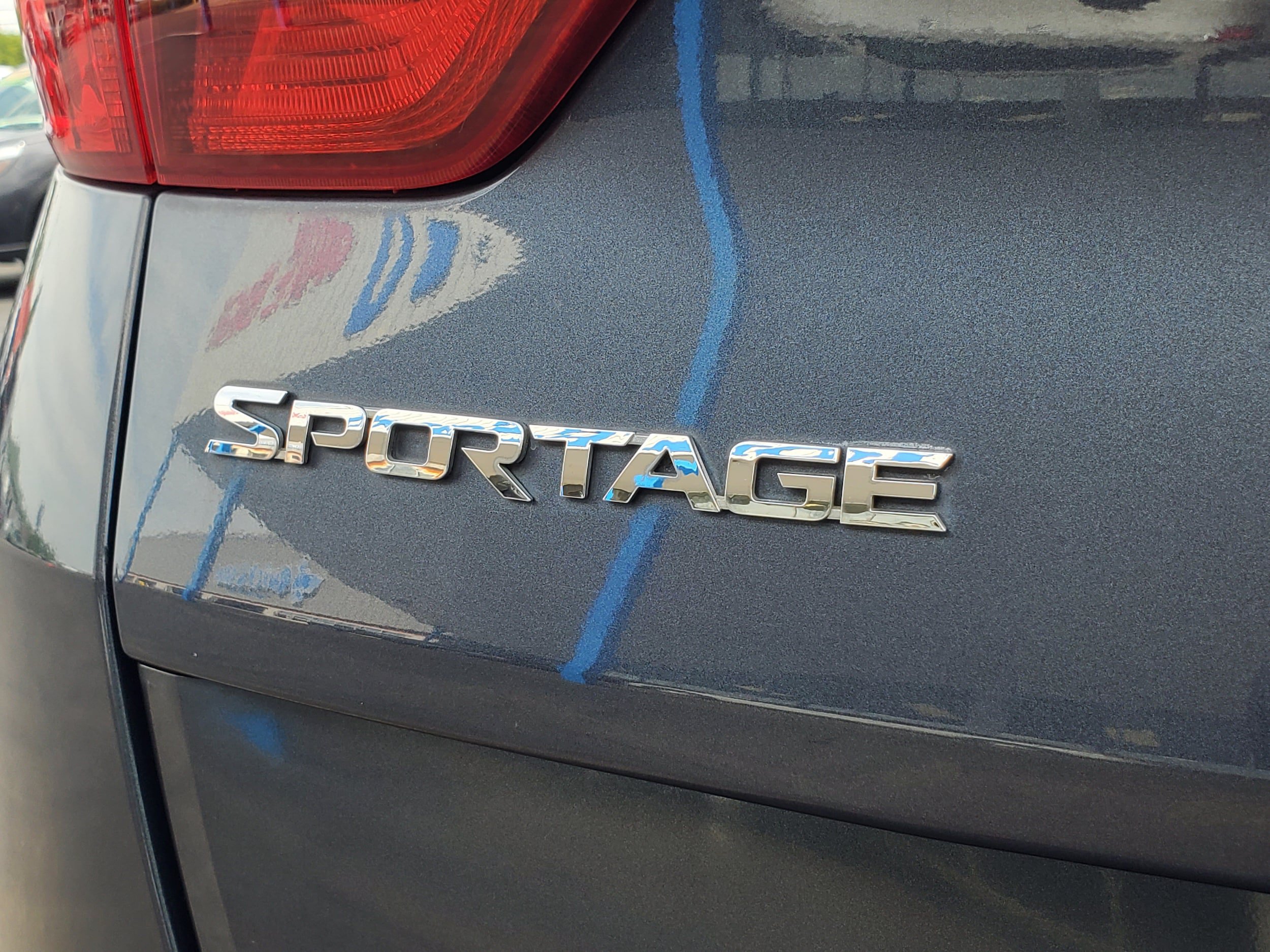 Used 2018 Kia Sportage LX AWD/4WD image 7