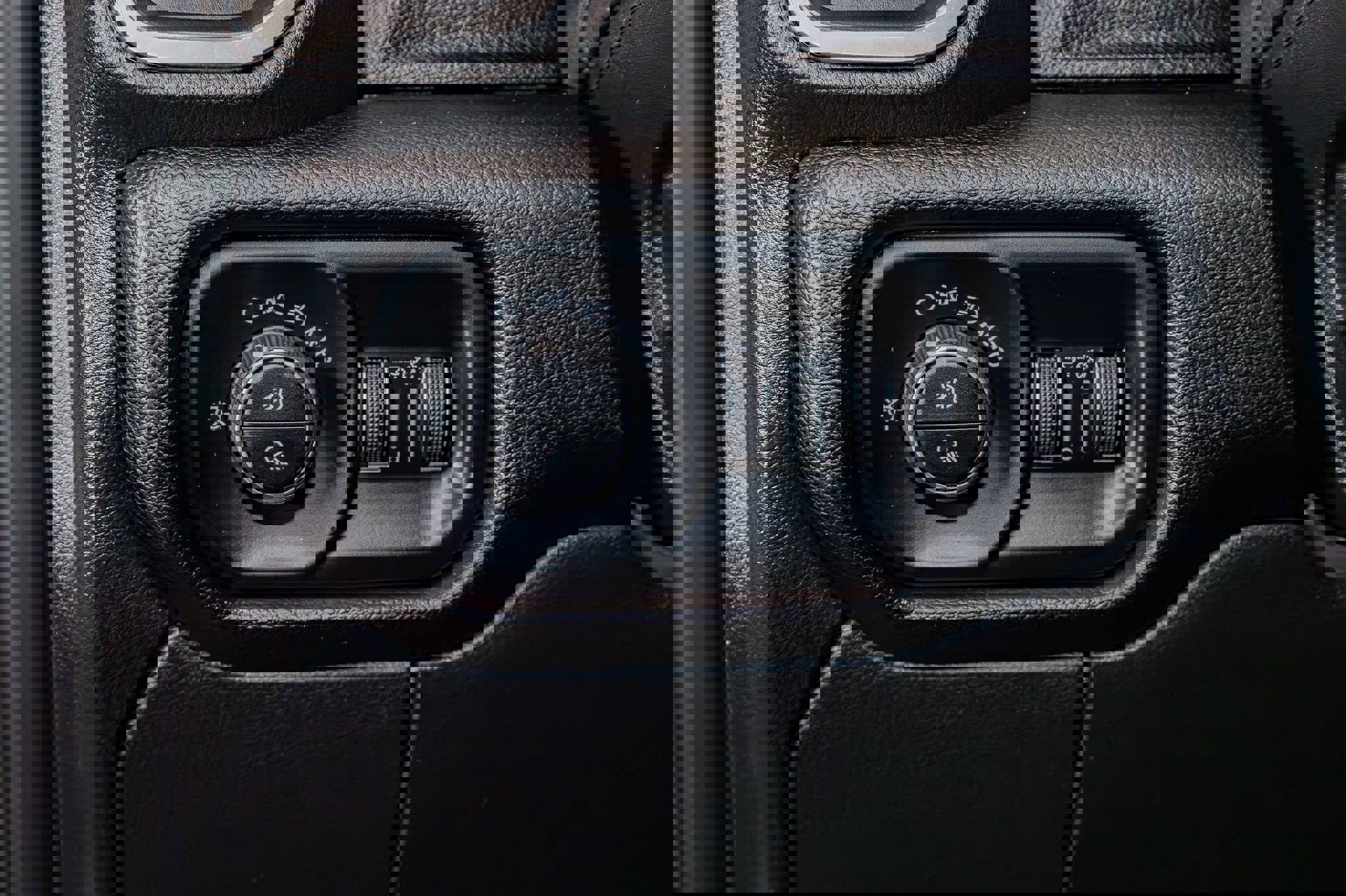 Used 2025 RAM 3500 Laramie w/ Night Edition AWD/4WD image 19