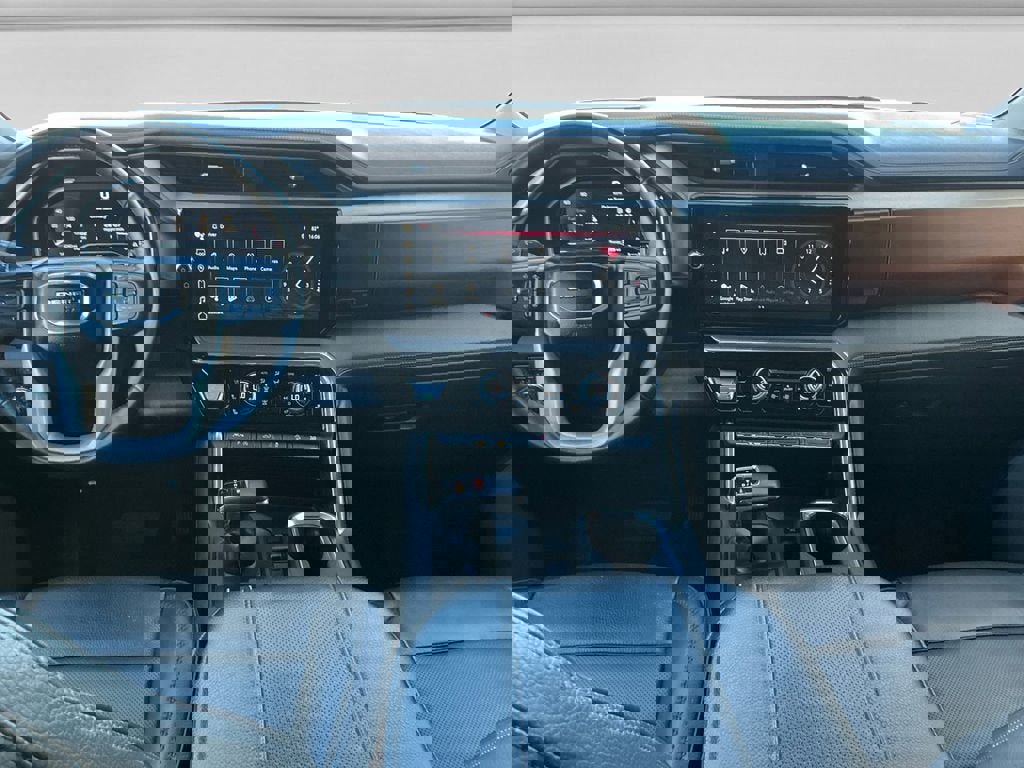 Used 2024 GMC Sierra 1500 Denali w/ Denali Reserve Package image 11