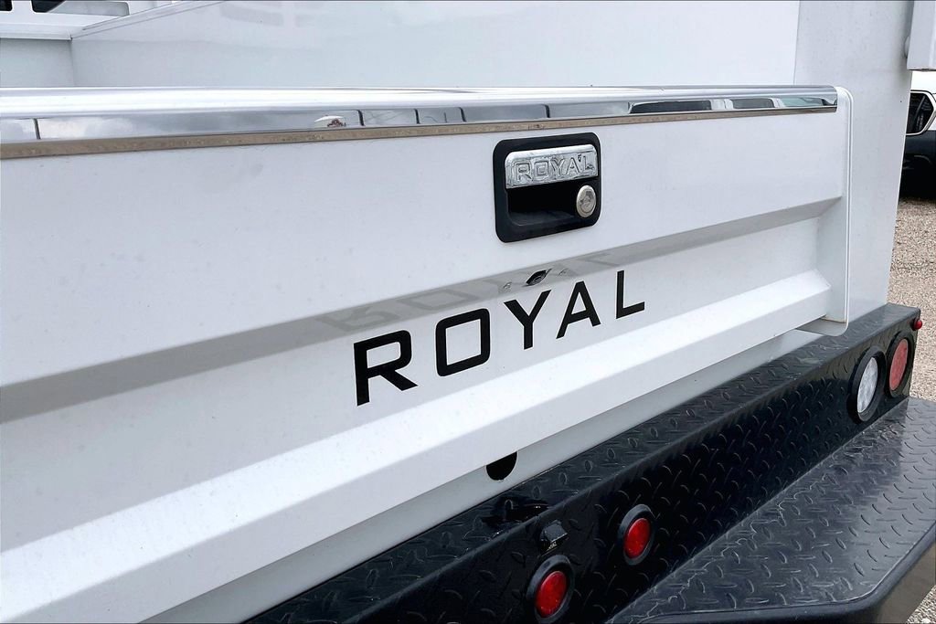 Used 2024 Ford Transit 350 w/ Interior Upgrade Package image 23