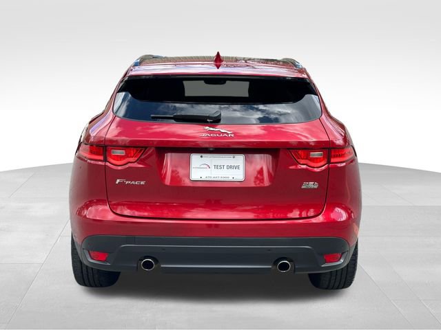 Used 2019 Jaguar F-PACE Premium image 4