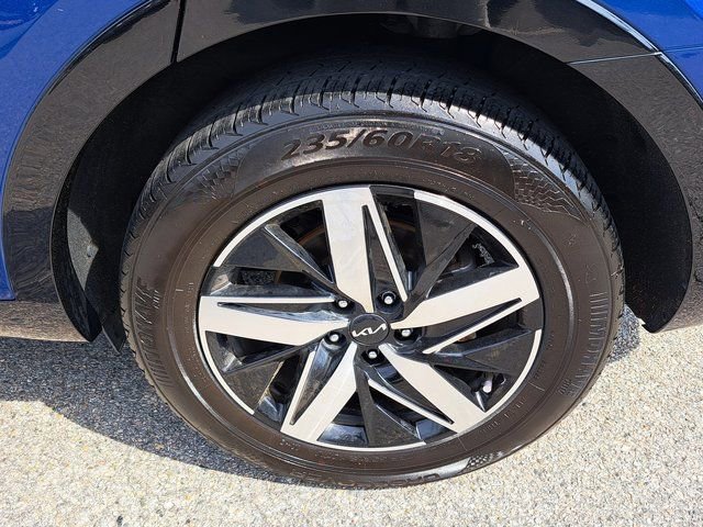 Used 2022 Kia Sorento S w/ Panoramic Sunroof Package FWD image 33