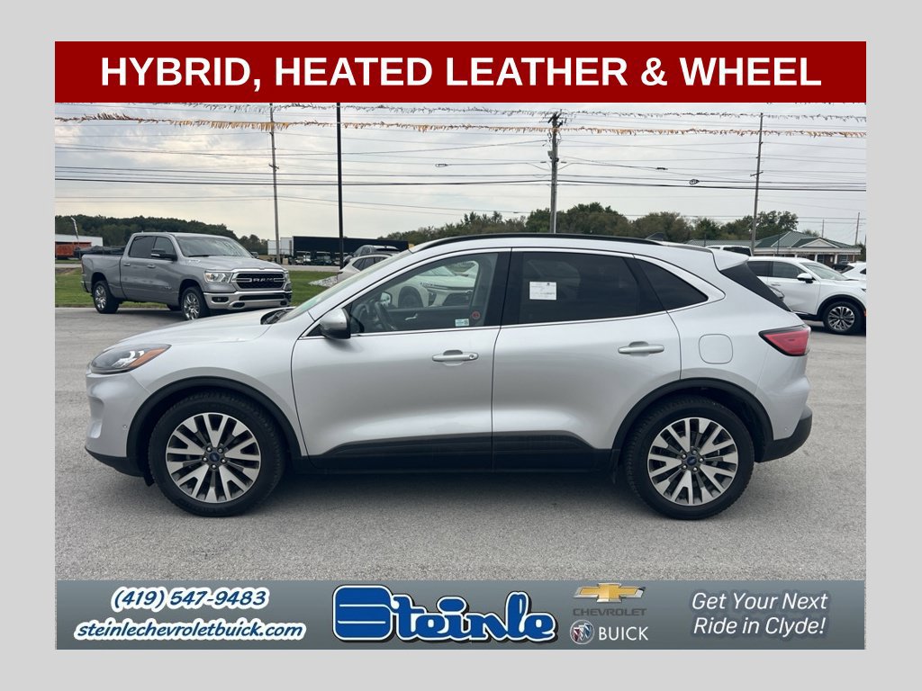 Used 2020 Ford Escape Titanium FWD image 1