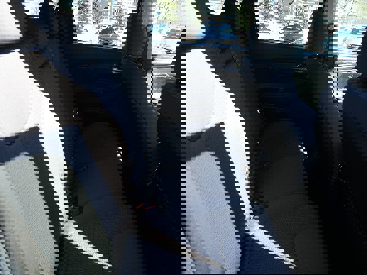 Used 2022 Hyundai Santa Fe SE image 27