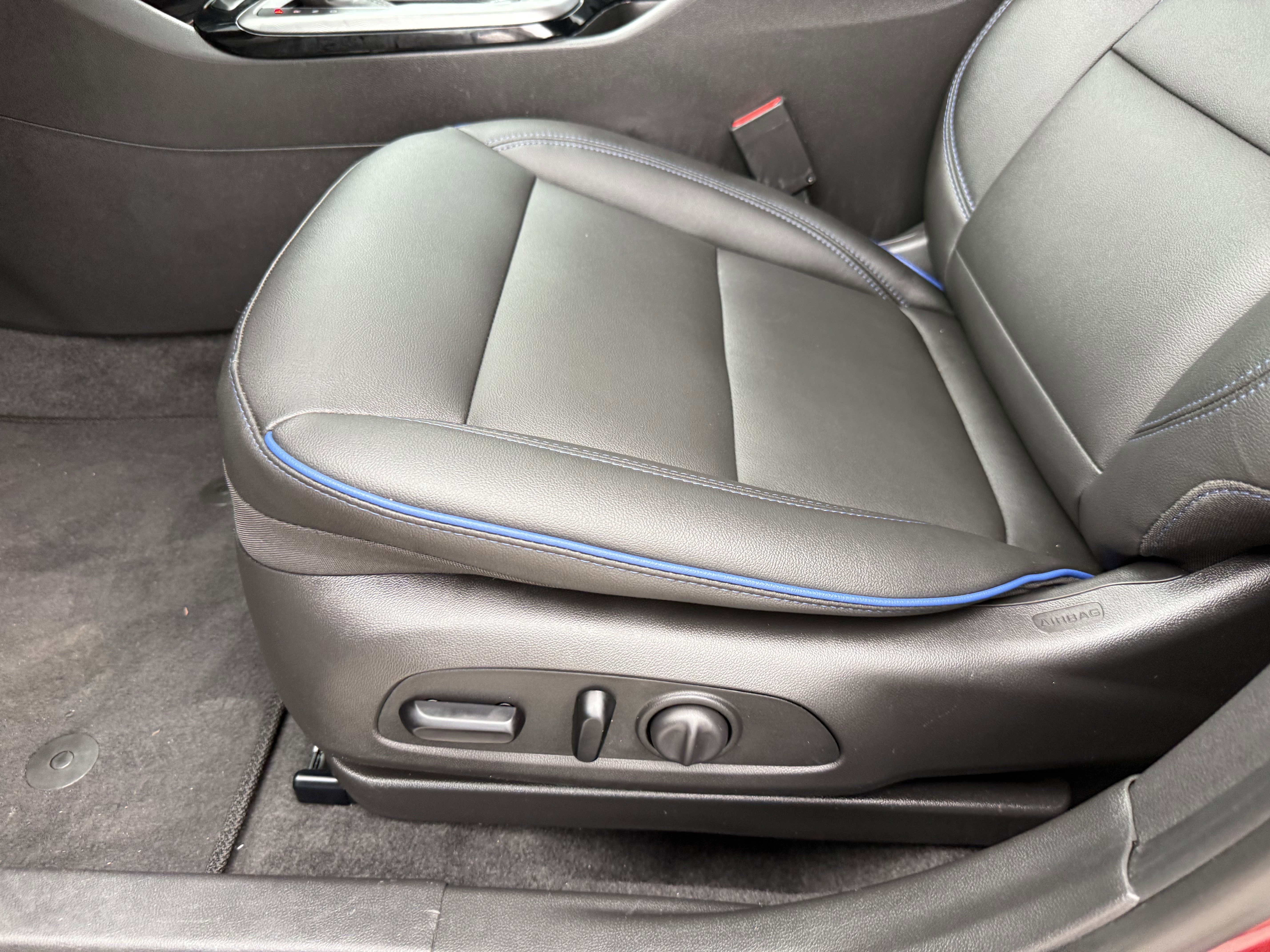 Used 2025 Buick Envista Sport Touring w/ Convenience I Package image 28