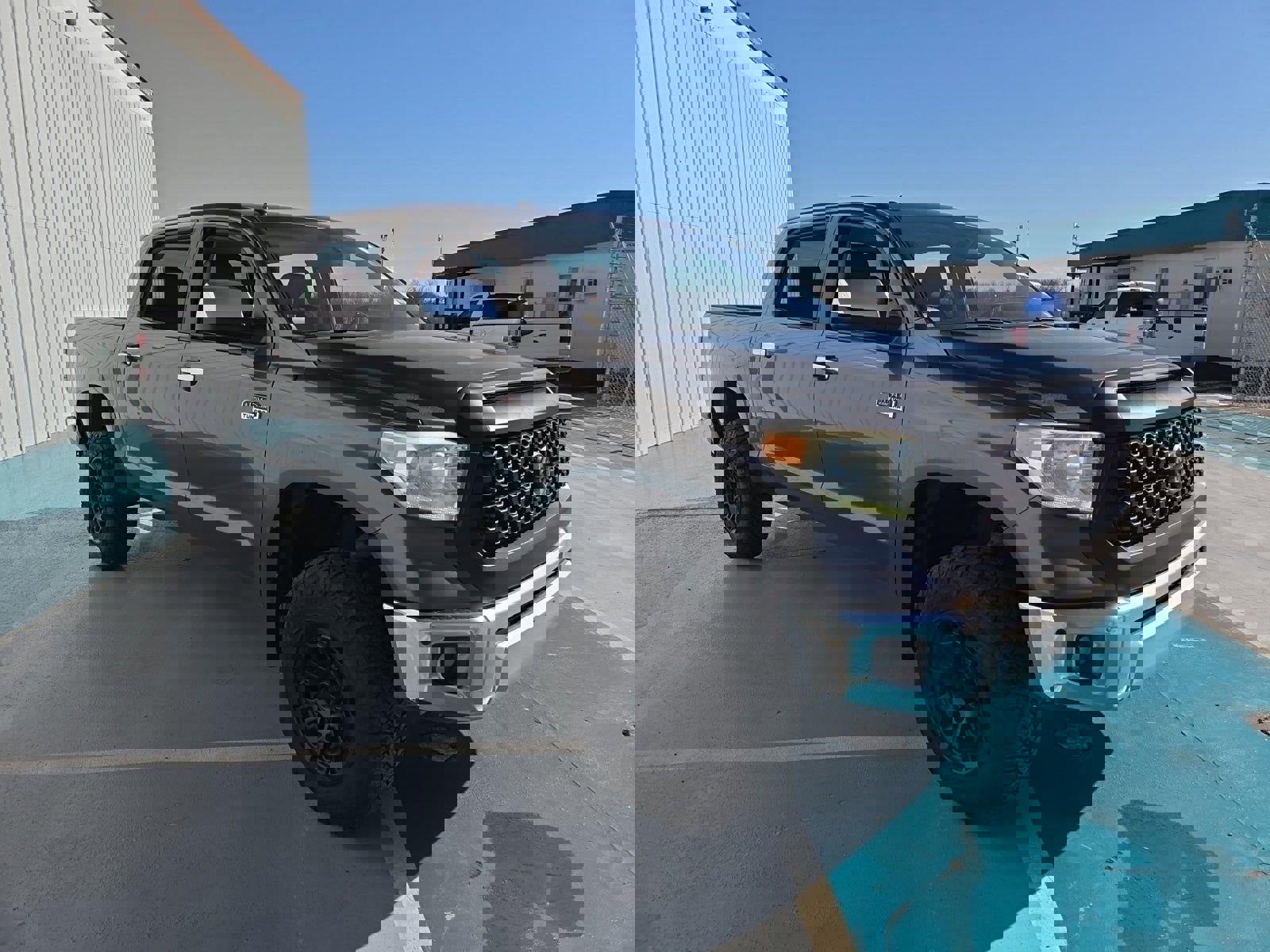 Used 2015 Toyota Tundra 1794 Edition image 2