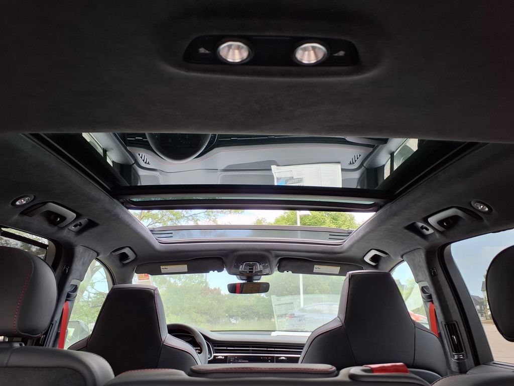New 2026 Audi SQ7 Prestige AWD/4WD image 6