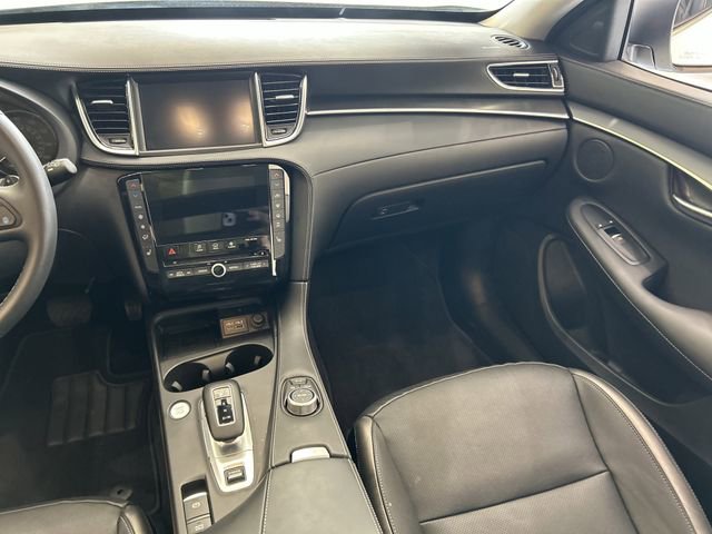 Certified 2025 INFINITI QX50 Luxe AWD/4WD image 16