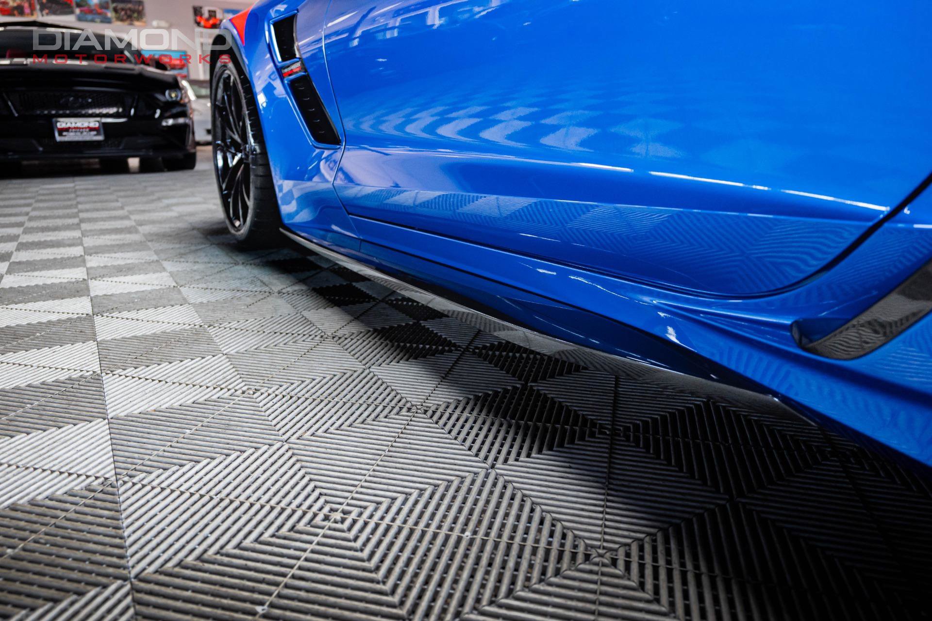 Used 2019 Chevrolet Corvette Grand Sport w/ Carbon Flash Badge Package image 53