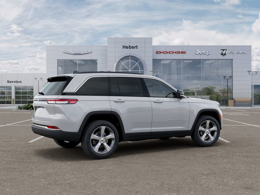 New 2026 Jeep Grand Cherokee Limited RWD image 4