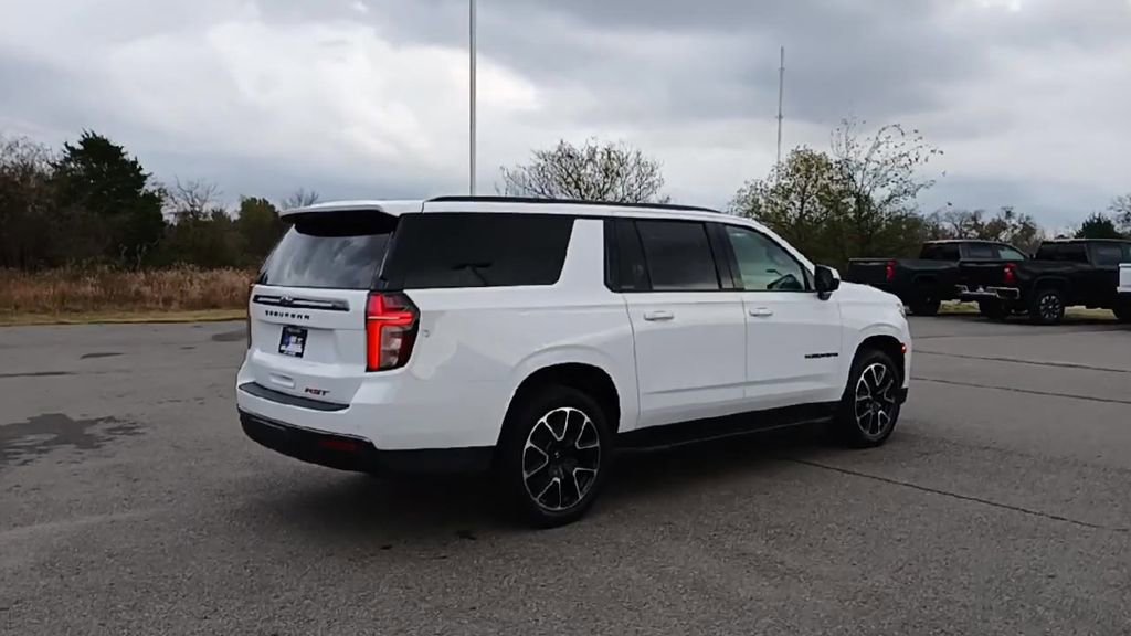 Certified 2021 Chevrolet Suburban RST image 8