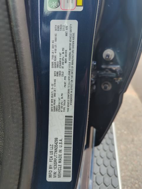 Used 2022 RAM 1500 Laramie AWD/4WD image 18