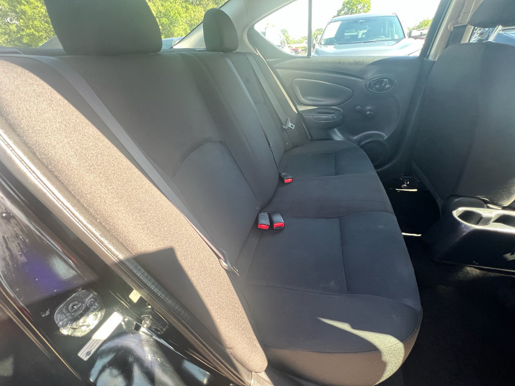 Used 2018 Nissan Versa S FWD image 13