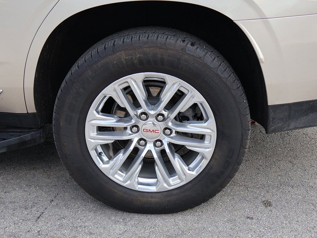 Used 2024 GMC Yukon SLT w/ SLT Luxury Package RWD image 21