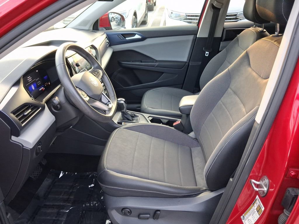 Certified 2022 Volkswagen Taos SE w/ IQ.Drive SE Package AWD/4WD image 14