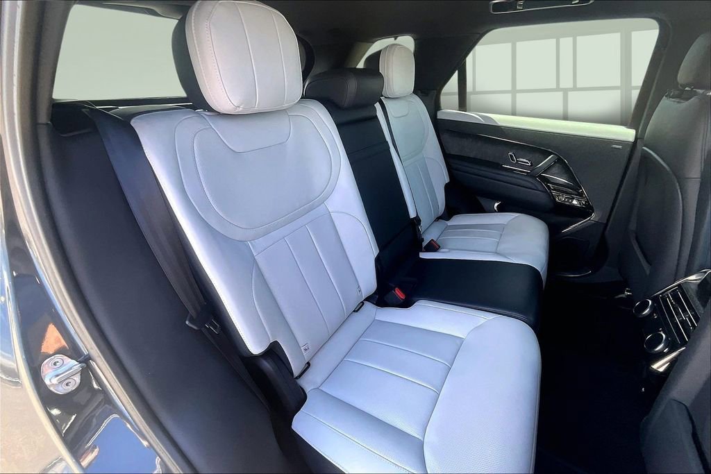 Used 2024 Land Rover Range Rover Sport Dynamic SE image 28