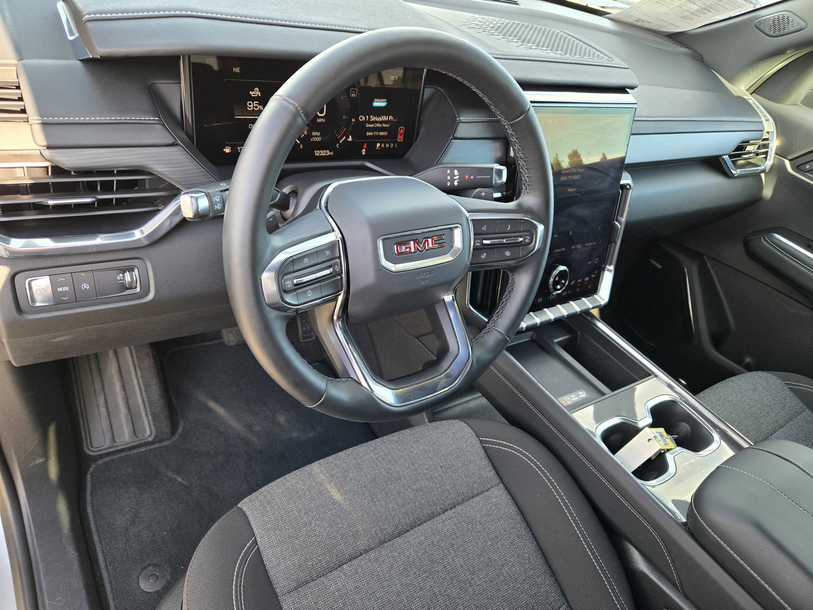 Certified 2025 GMC Acadia Elevation image 13