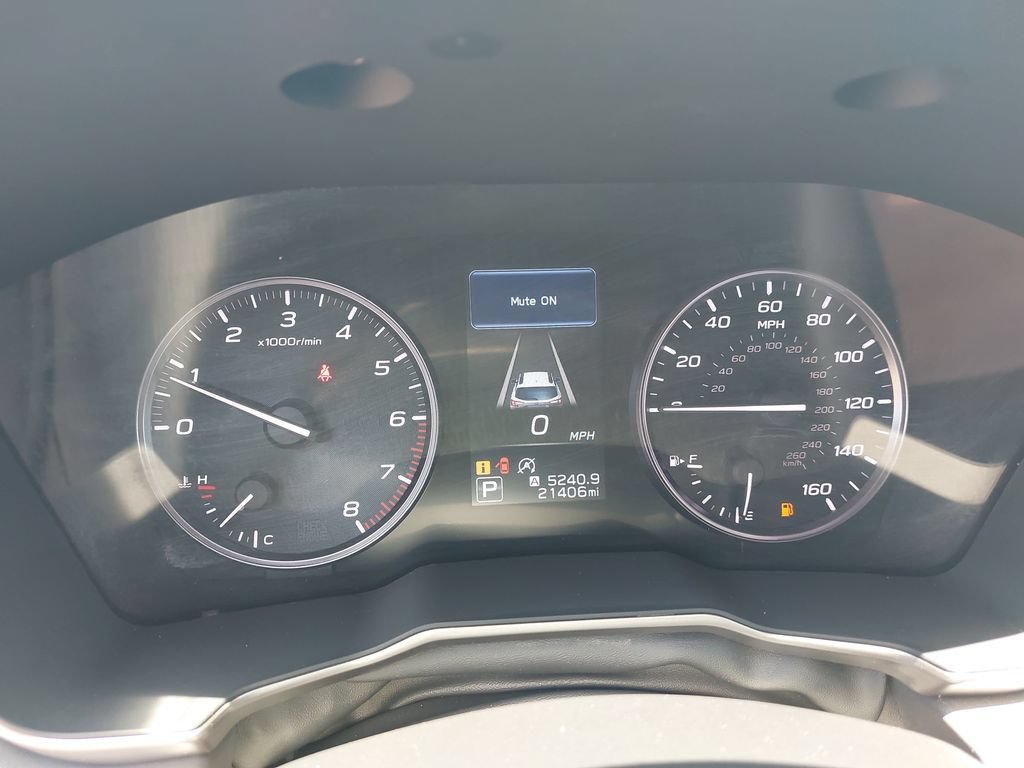 Used 2025 Subaru Outback Onyx Edition XT AWD/4WD image 36