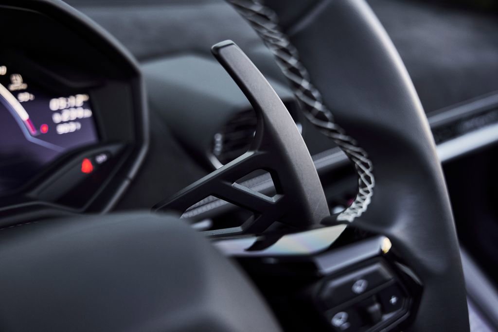 Used 2024 Lamborghini Huracan EVO image 52