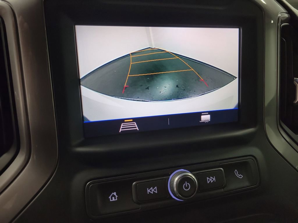 Used 2021 Chevrolet Silverado 1500 Custom image 17