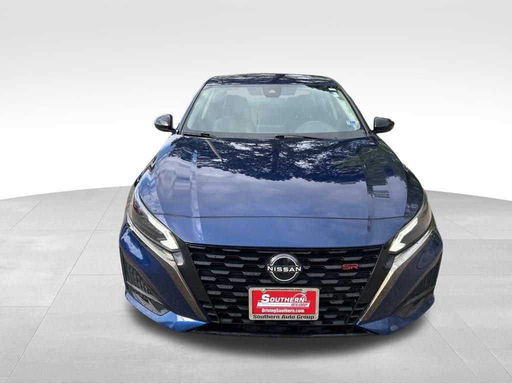 Used 2023 Nissan Altima 2.5 SR image 9