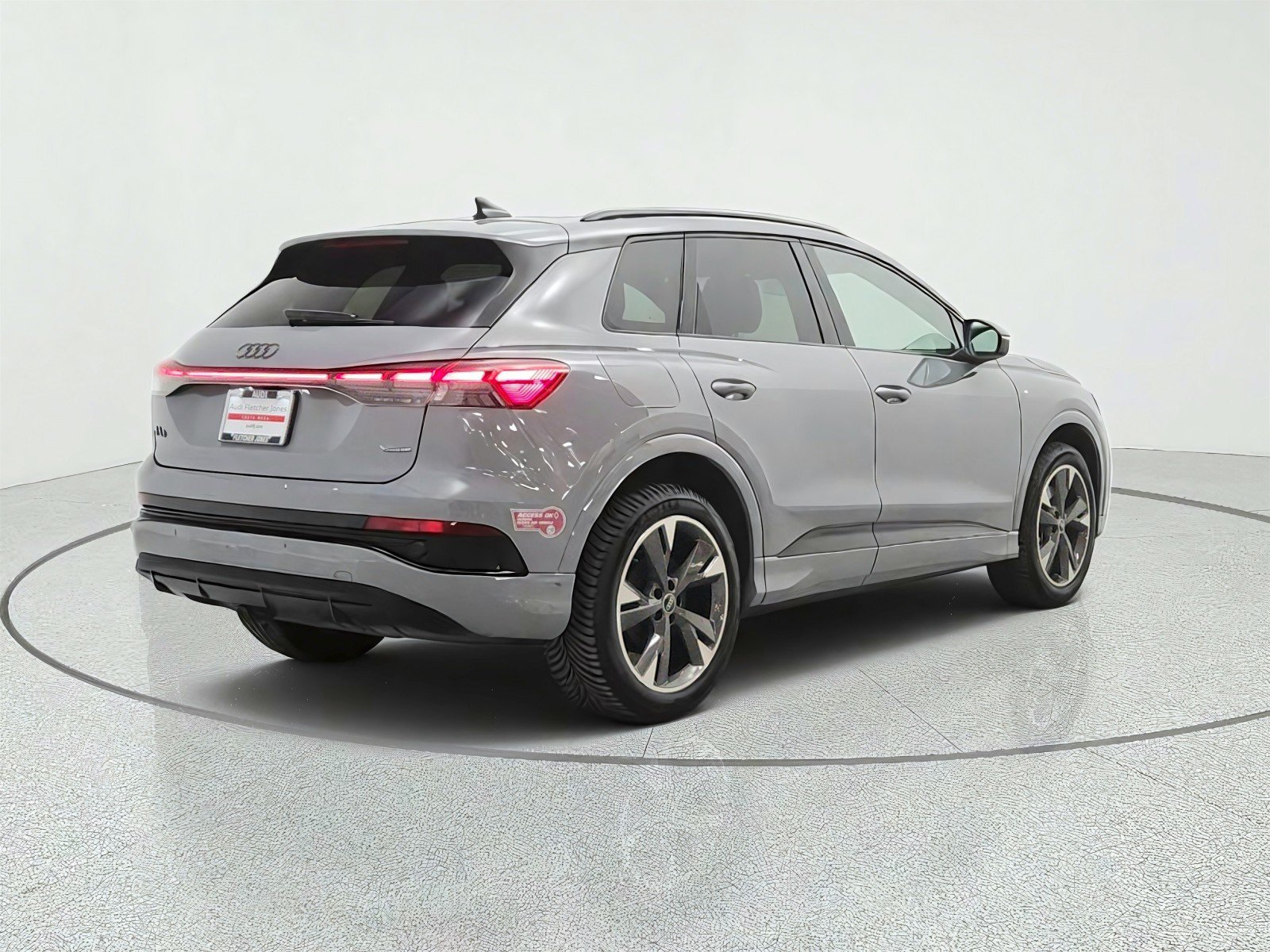 Used 2023 Audi Q4 e-tron Prestige w/ Black Optic Package AWD/4WD image 5