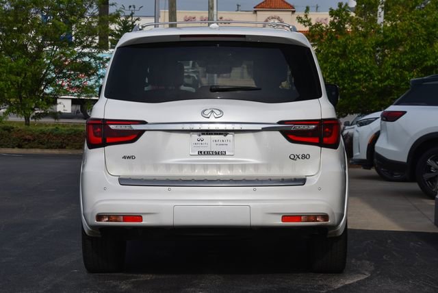 Certified 2023 INFINITI QX80 Sensory w/ All-Season Package AWD/4WD image 9