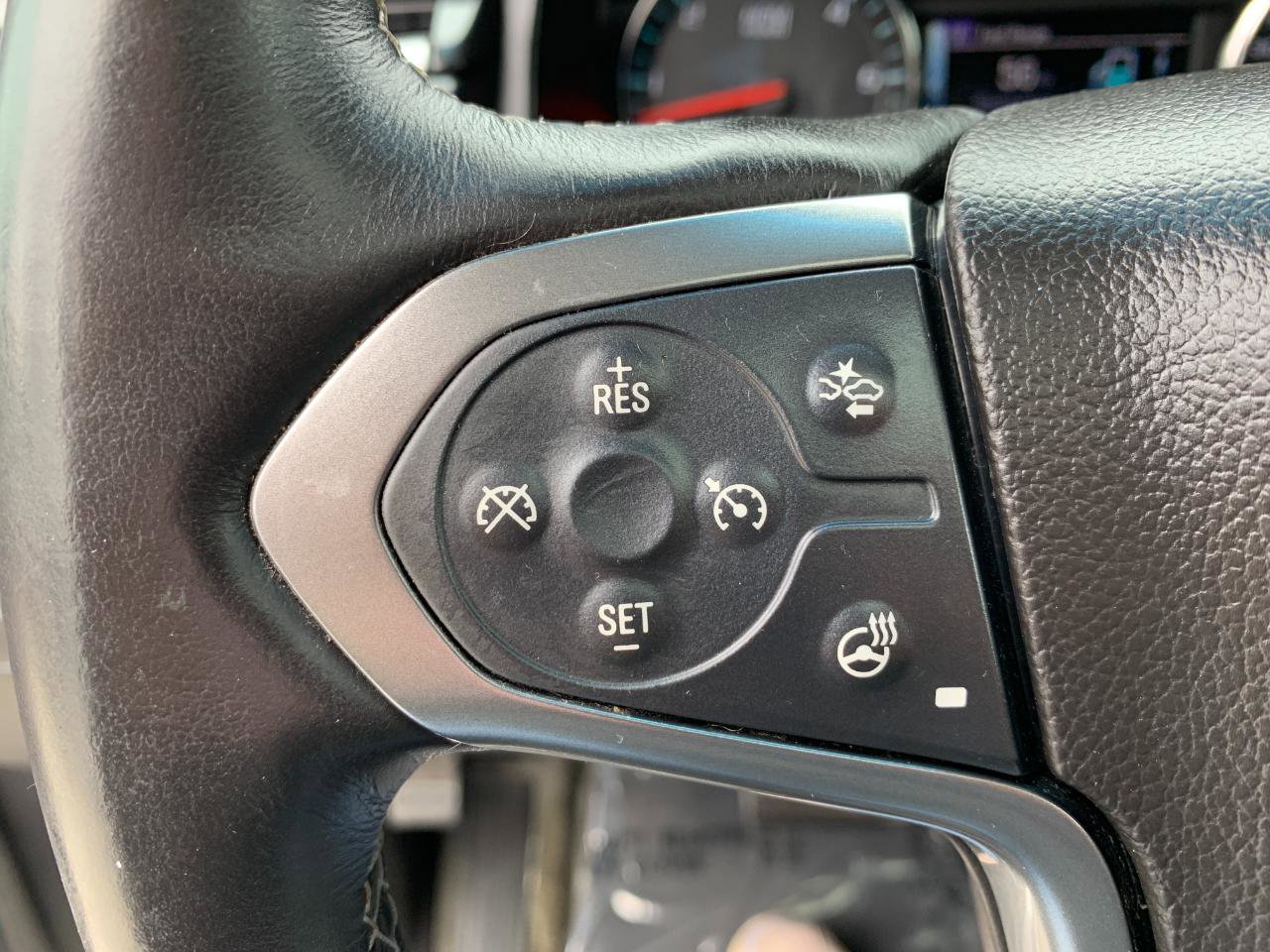 Used 2015 Chevrolet Tahoe LTZ AWD/4WD image 21