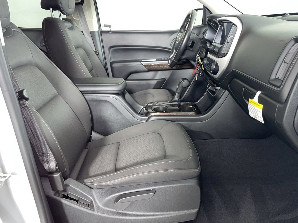 Used 2020 GMC Canyon SLE w/ Driver Alert Package image 25