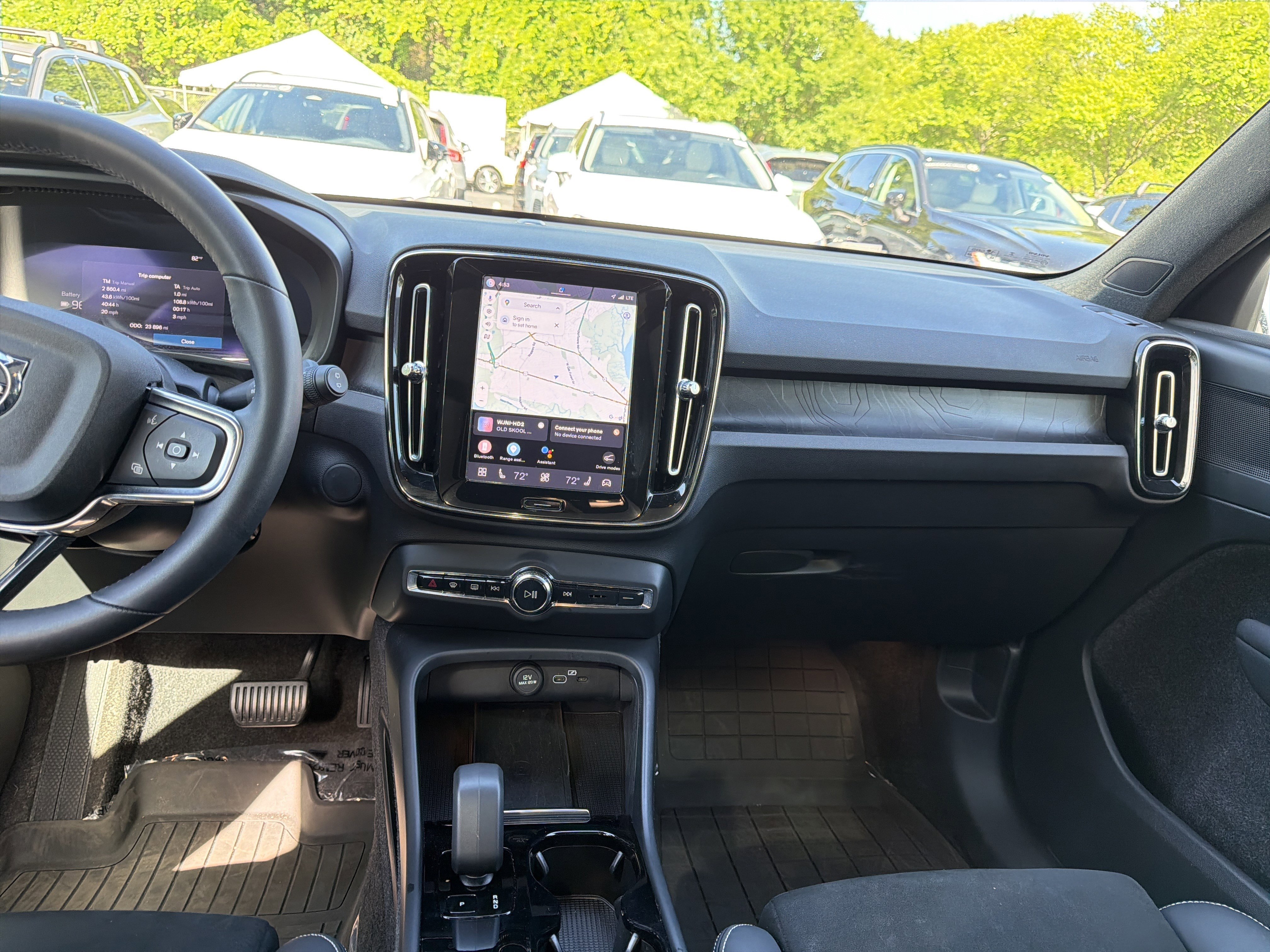 Certified 2023 Volvo XC40 Recharge Plus w/ Protection Package Premier AWD/4WD image 31