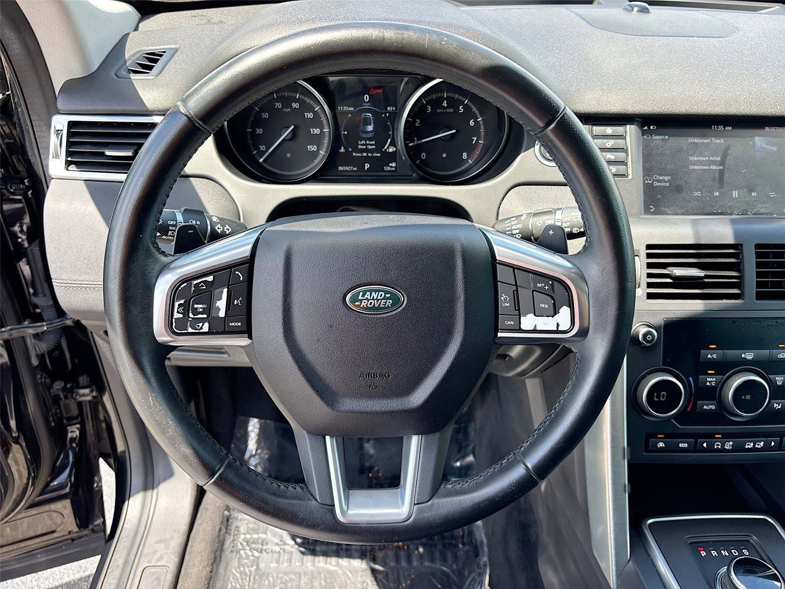 Used 2017 Land Rover Discovery Sport SE AWD/4WD image 11
