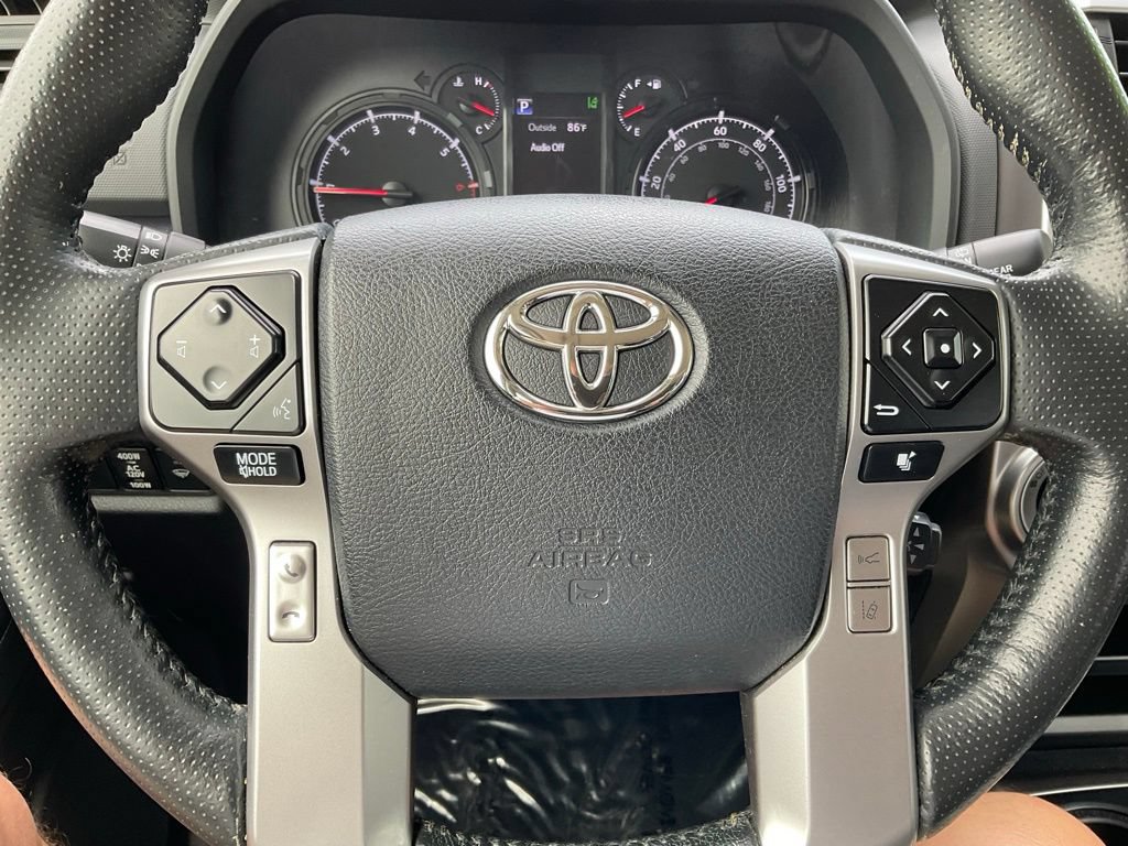 Used 2023 Toyota 4Runner SR5 Premium w/ Moonroof Package AWD/4WD image 11