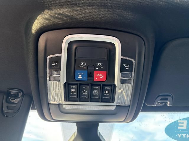 Used 2023 RAM 1500 Big Horn AWD/4WD image 14