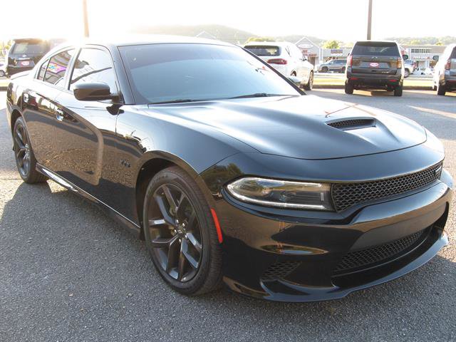 Used 2023 Dodge Charger R/T w/ Blacktop Package image 9
