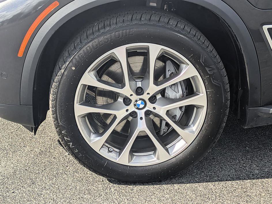 Used 2021 BMW X5 xDrive45e w/ Premium Package AWD/4WD image 10