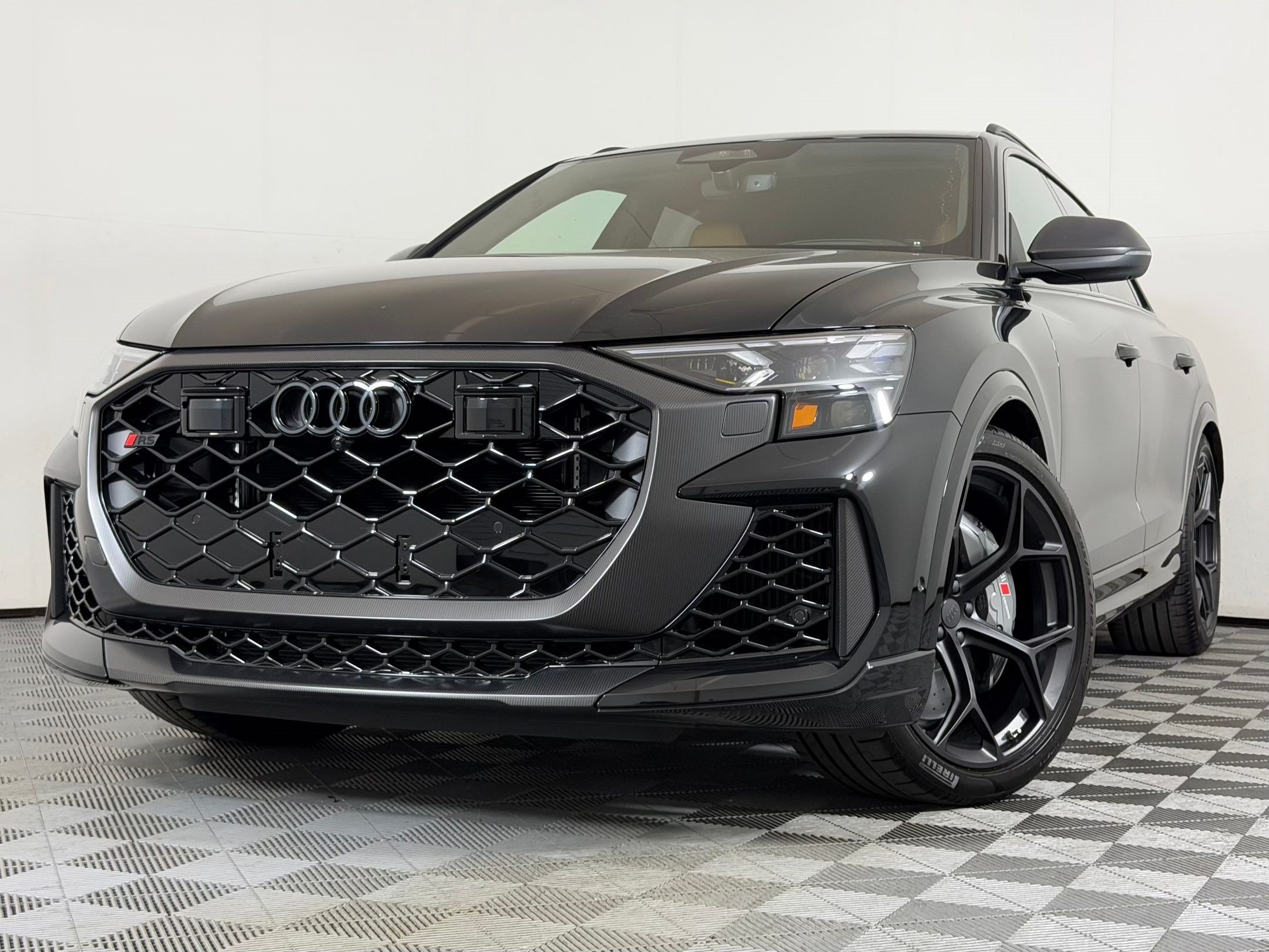 New 2027 Audi RS Q8 performance AWD/4WD image 30