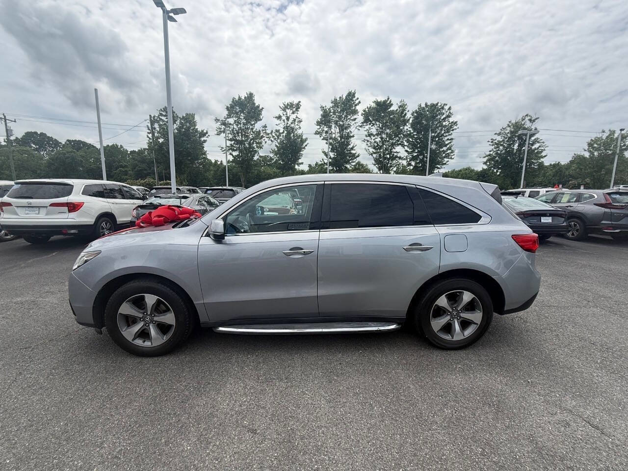 Used 2016 Acura MDX SH-AWD image 3